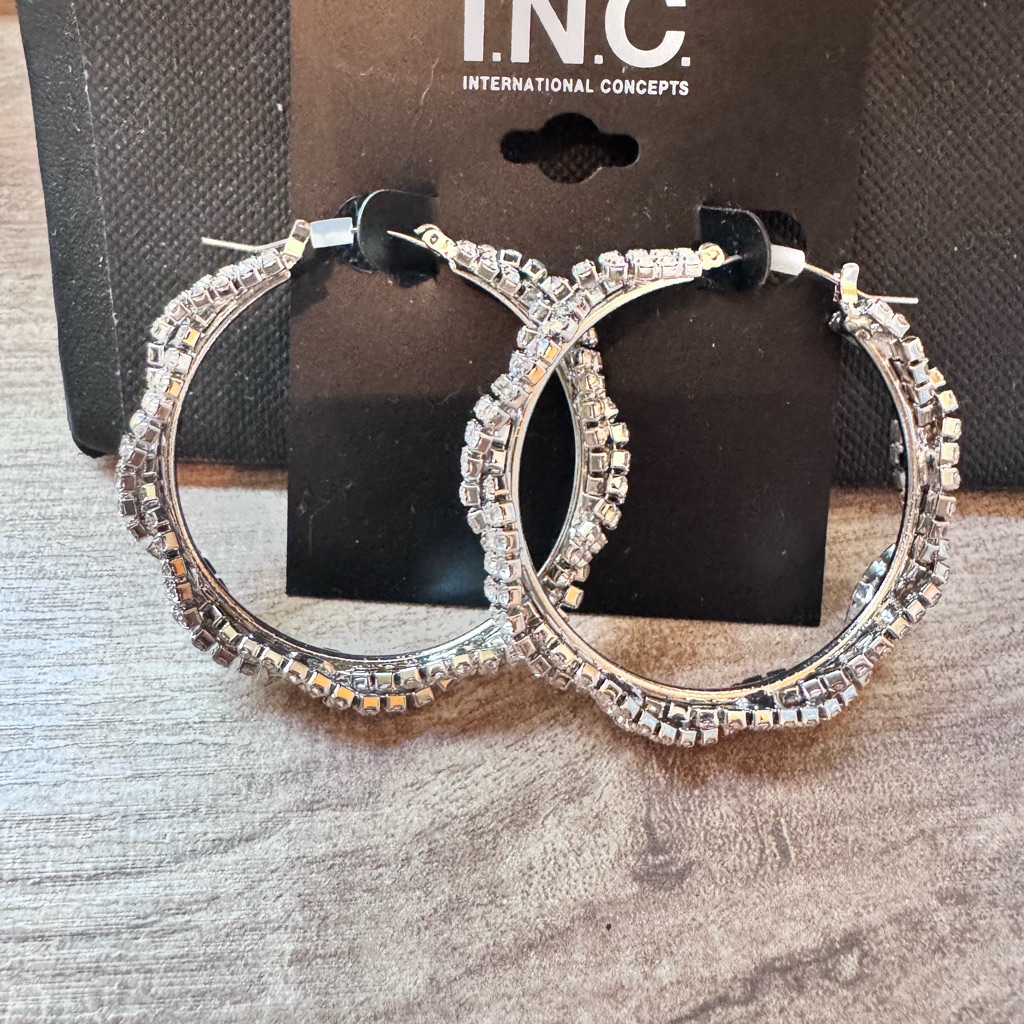 I.N.C. International Concepts Nwt Silver Tone Rhinestone Hoop Earrings